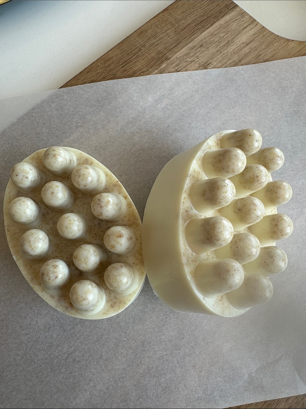 No fragrance Goats milk & blended oats Soap bar sold individually - Picture 2 of 3
